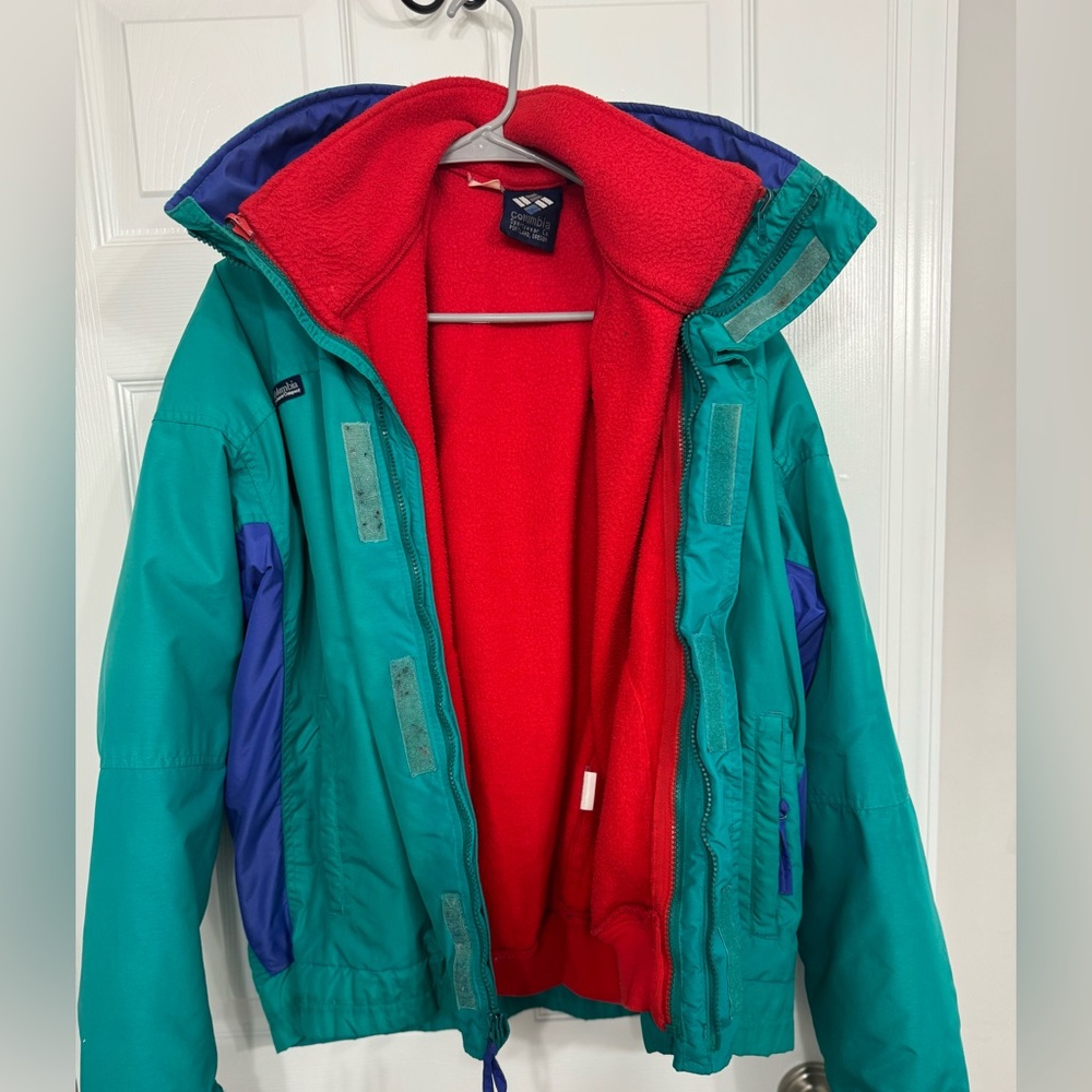 Vintage Columbia Bugaboo Teal and Red Men's Coat